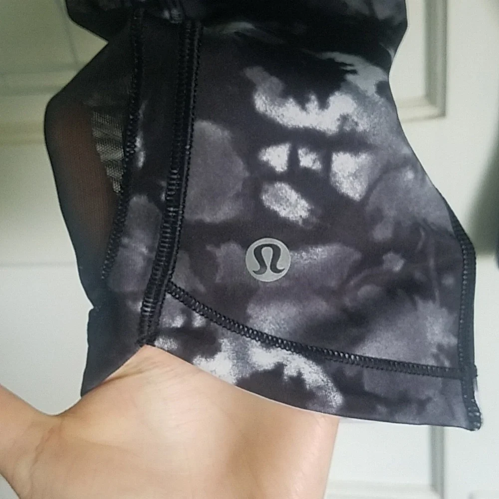 Lululemon Athletica Cropped Leggings Tights Mesh Sides Active Yoga Work Out Run